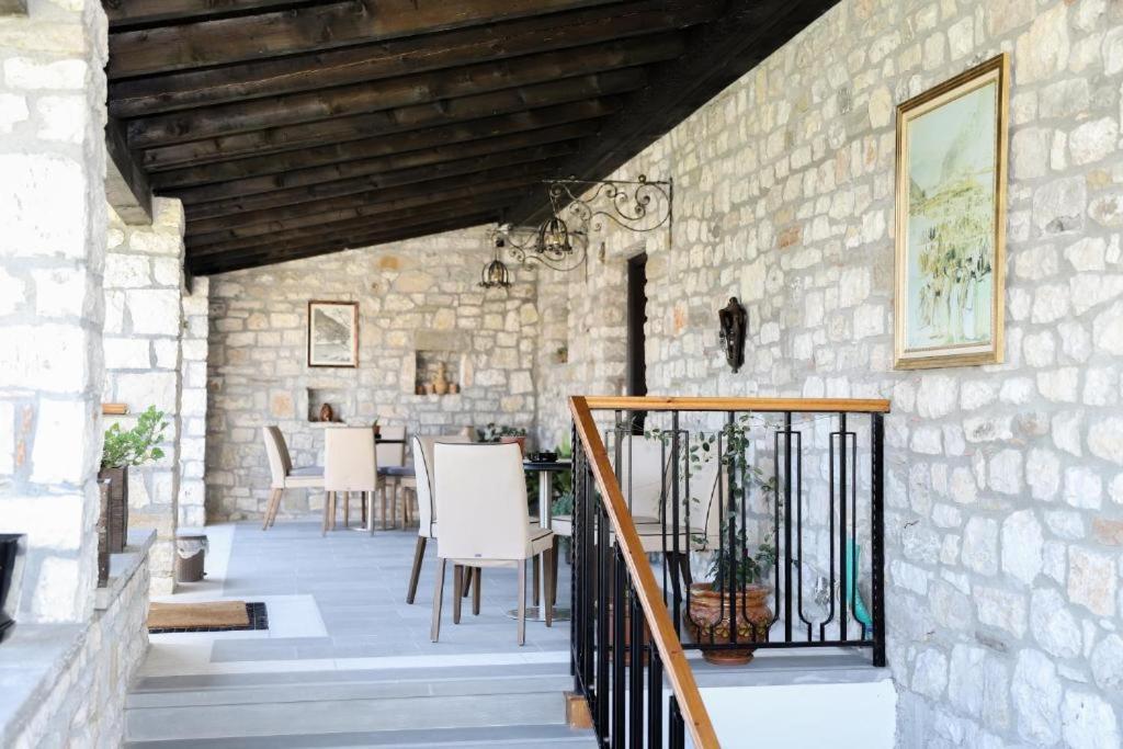 Villa Oda Tomori Berat Exterior foto